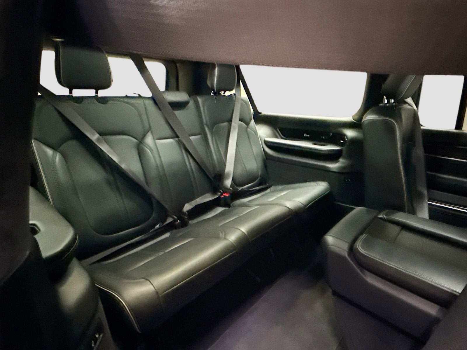 2024 Jeep Grand Wagoneer L Series II