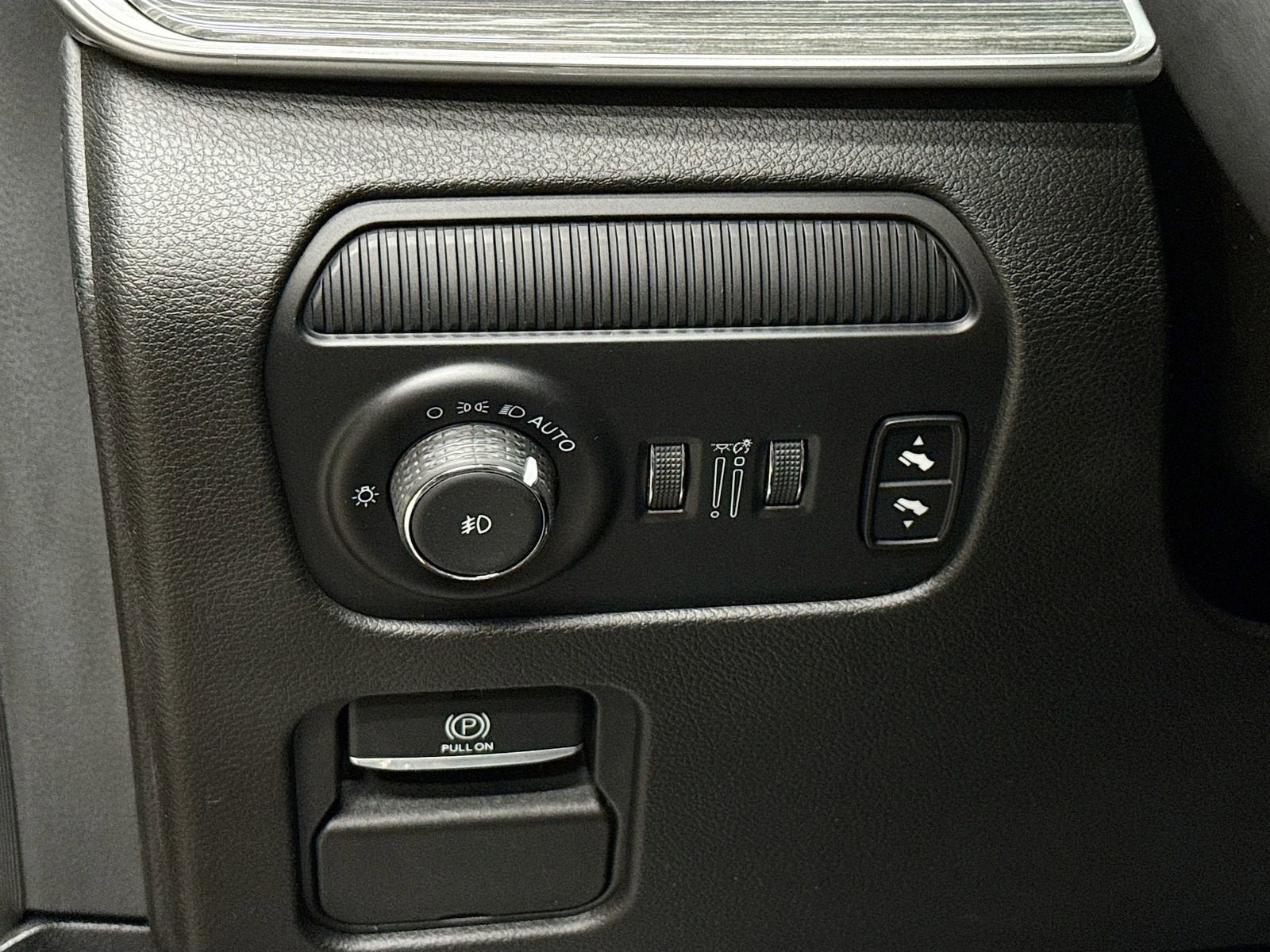 2022 Jeep Wagoneer Series III 4x4