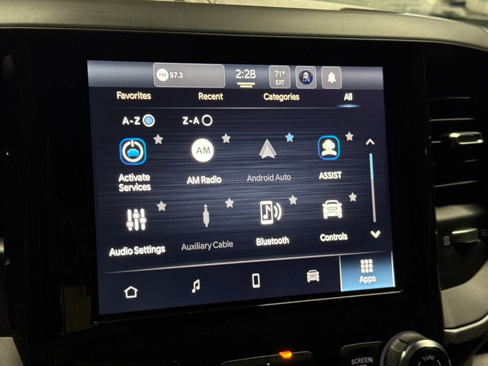 2025 RAM 1500 Tradesman Crew Cab 4x4 5'7" Box