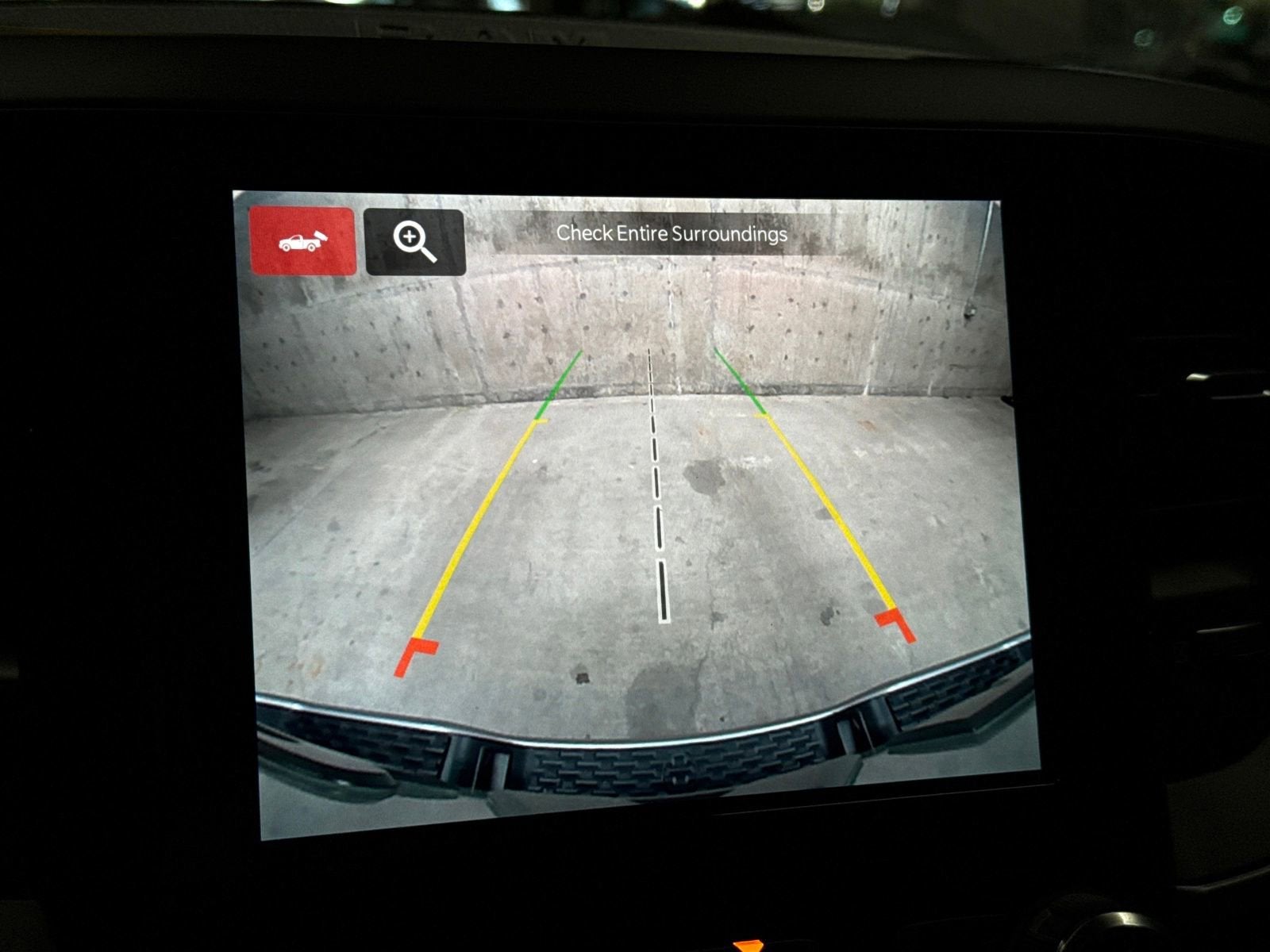 2025 RAM 1500 Tradesman Crew Cab 4x4 5'7" Box