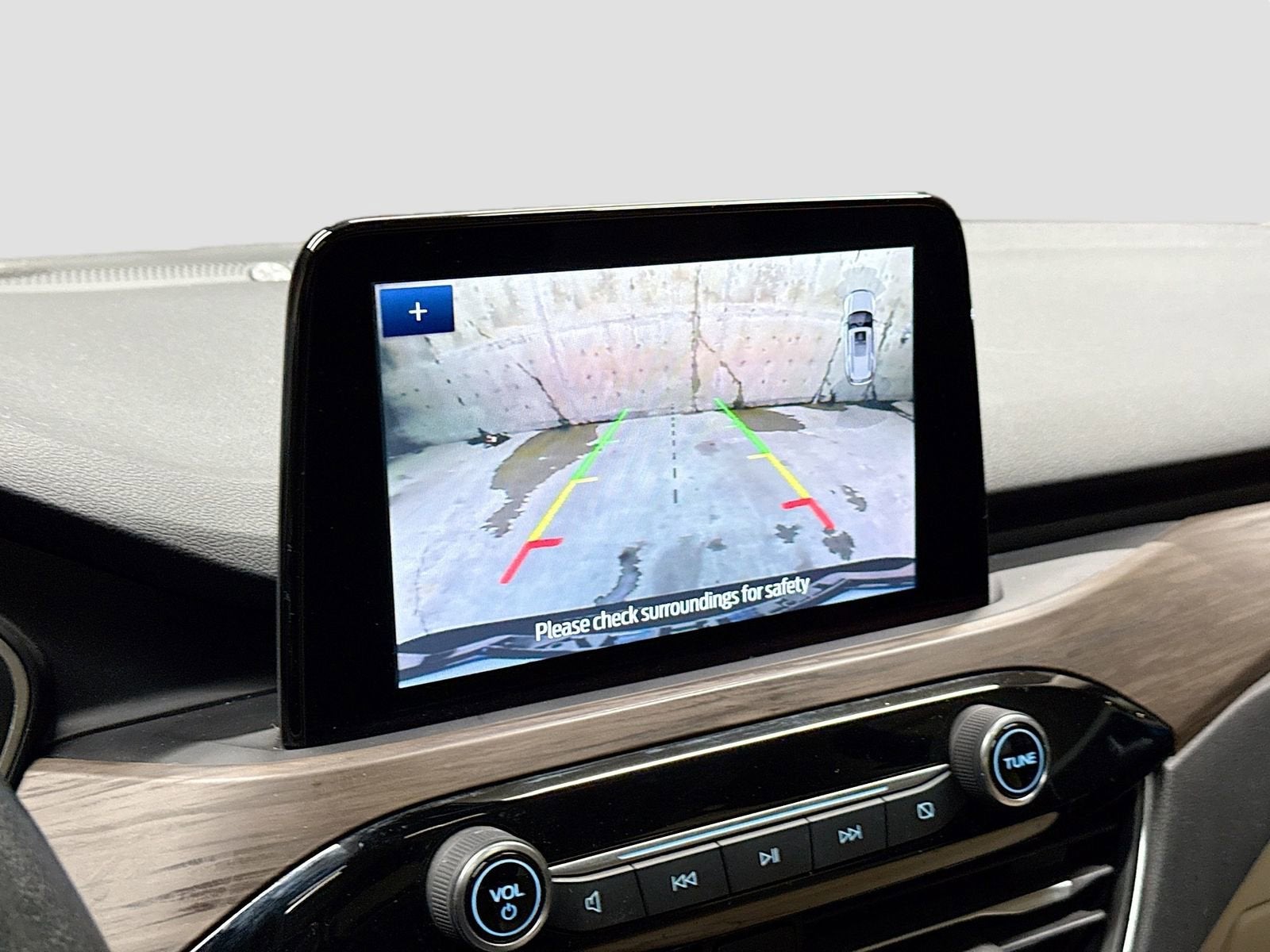 2020 Ford Escape Titanium Hybrid