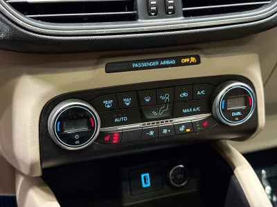 2020 Ford Escape Titanium Hybrid