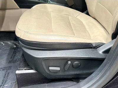 2020 Ford Escape Titanium Hybrid