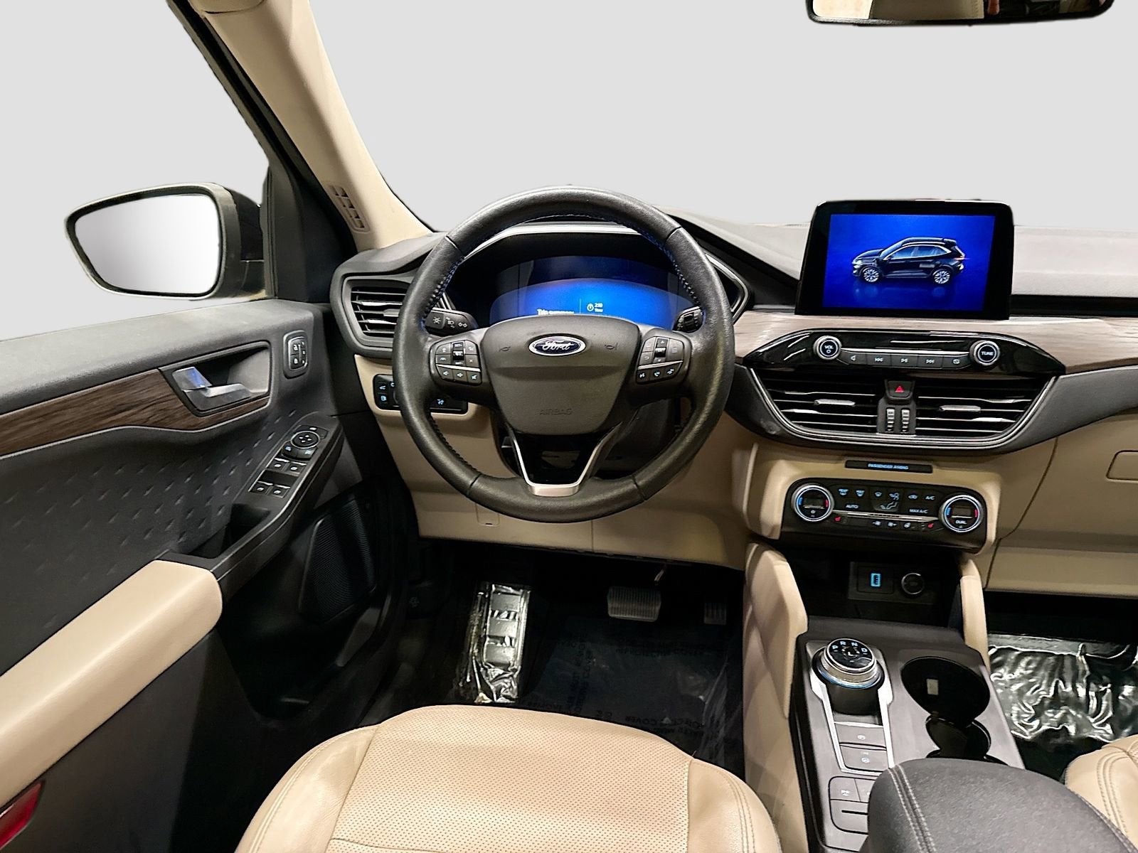 2020 Ford Escape Titanium Hybrid