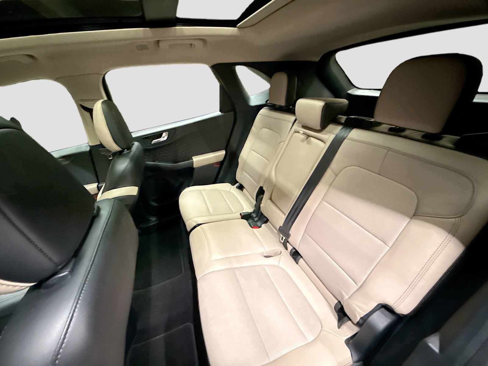 2020 Ford Escape Titanium Hybrid