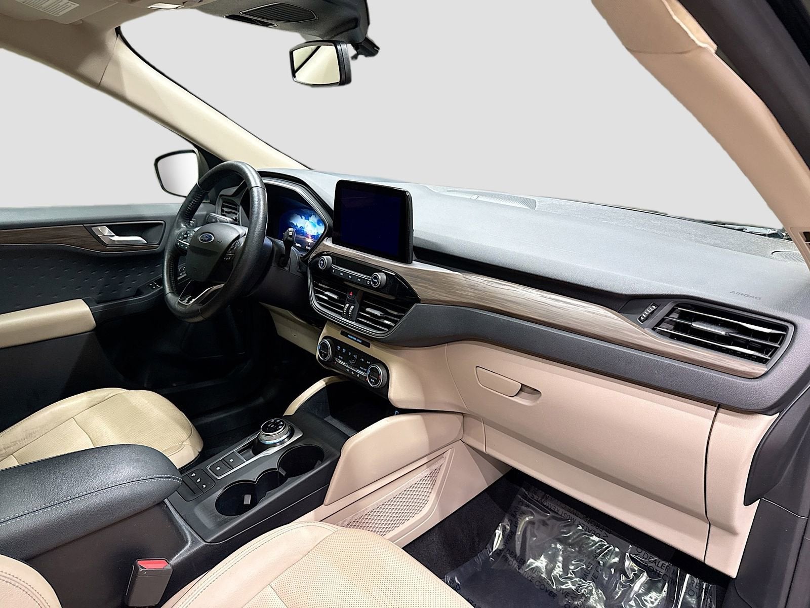 2020 Ford Escape Titanium Hybrid