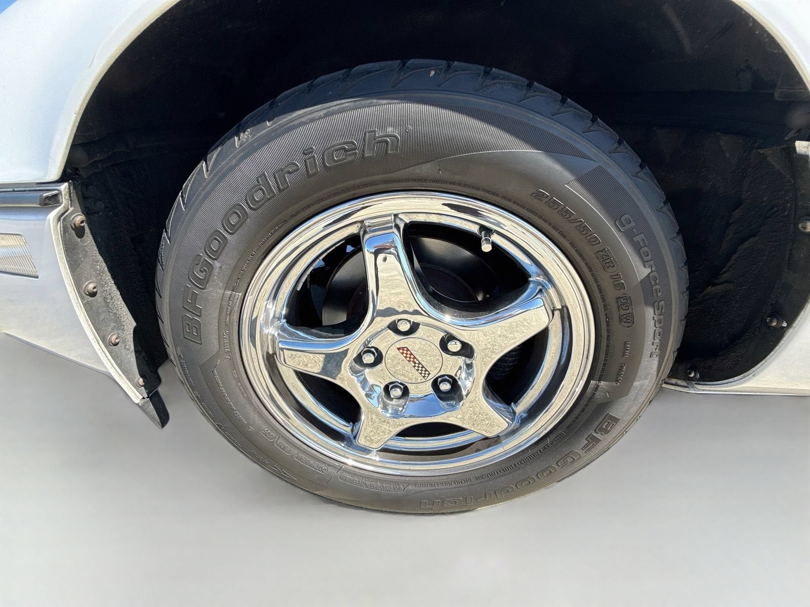 1985 Chevrolet Corvette 2dr Hatchback Coupe