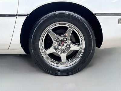 1985 Chevrolet Corvette 2dr Hatchback Coupe
