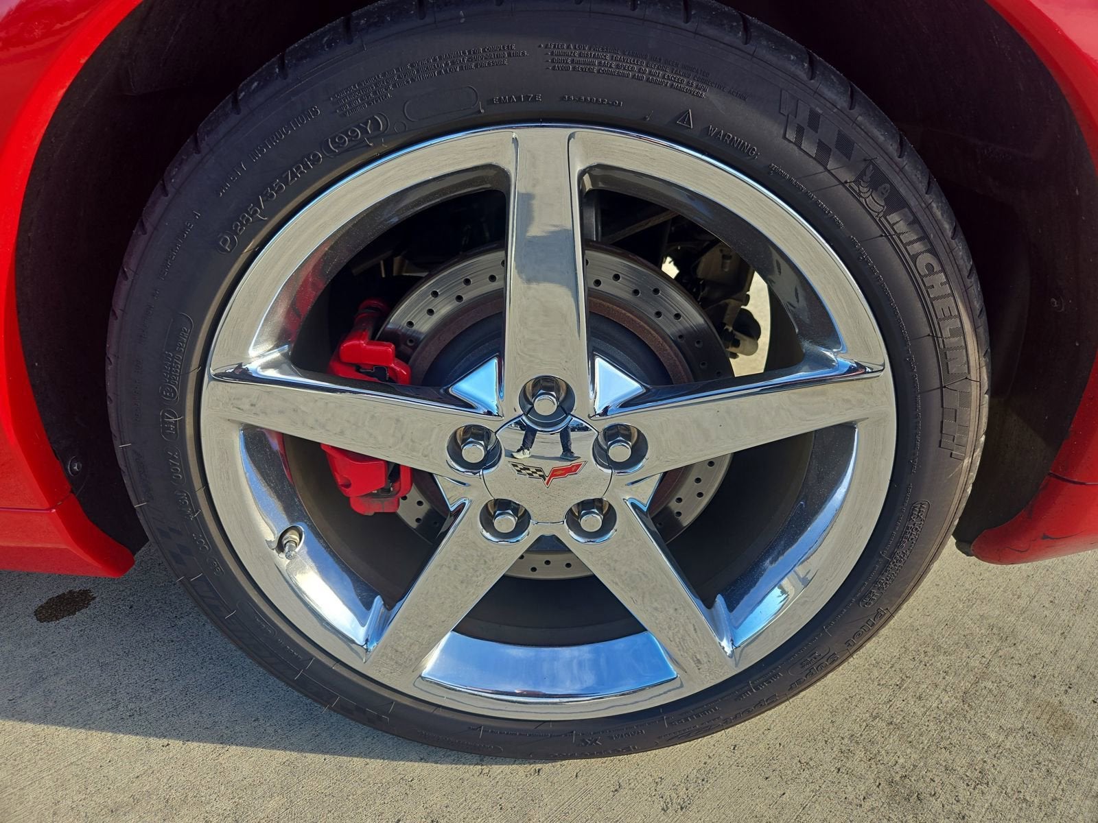 2005 Chevrolet Corvette 2dr Convertible