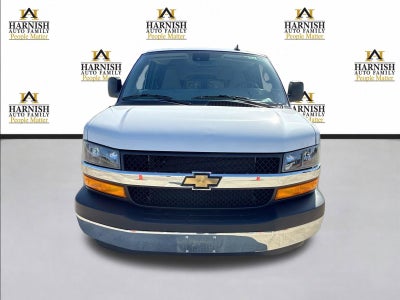 2025 Chevrolet Express Passenger 1LT