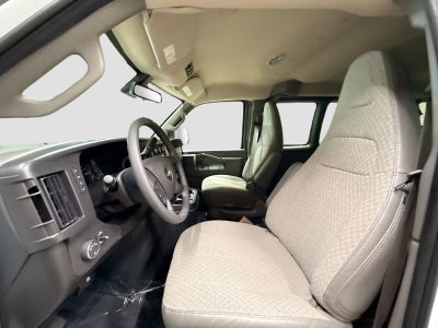 2025 Chevrolet Express Passenger 1LT