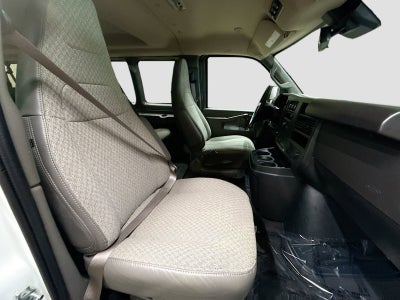 2025 Chevrolet Express Passenger 1LT