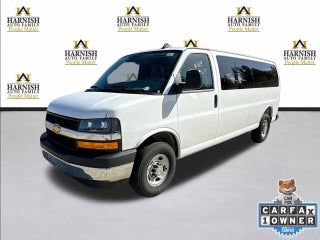 2025 Chevrolet Express Passenger 1LT