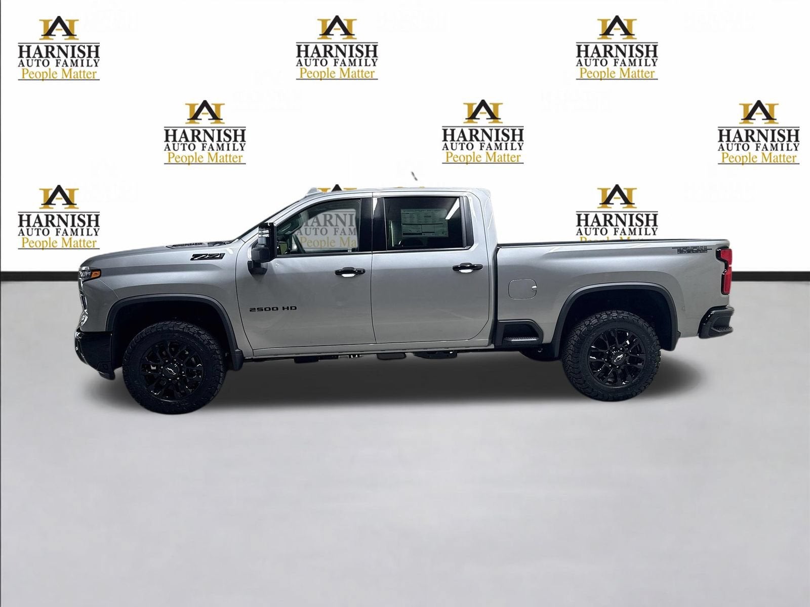 2026 Chevrolet Silverado 2500 HD LTZ - Photo 9