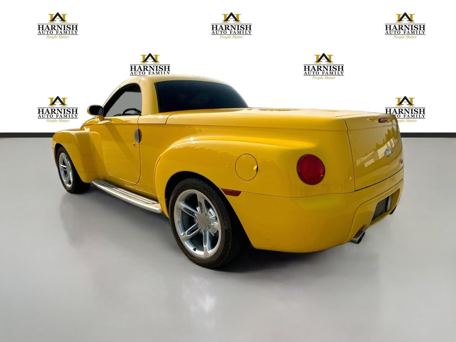 2003 Chevrolet SSR LS