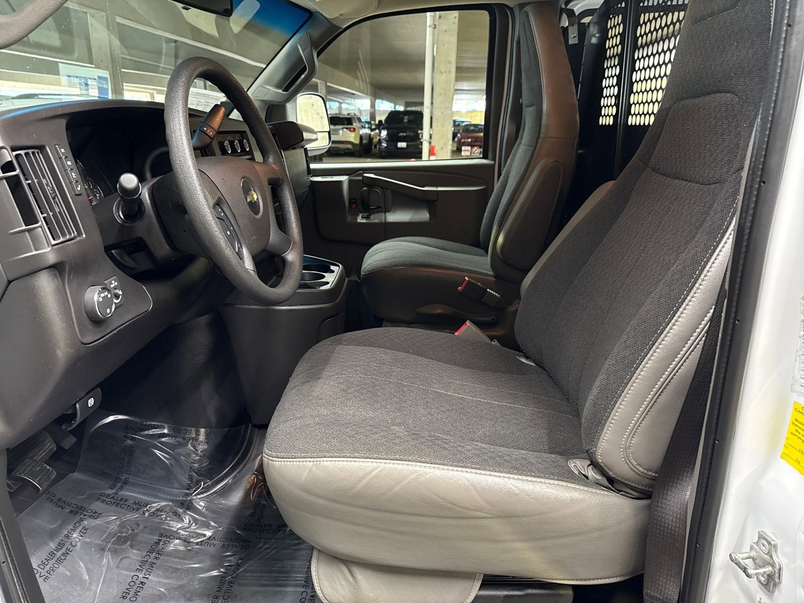 2024 Chevrolet Express Cargo 2500 WT