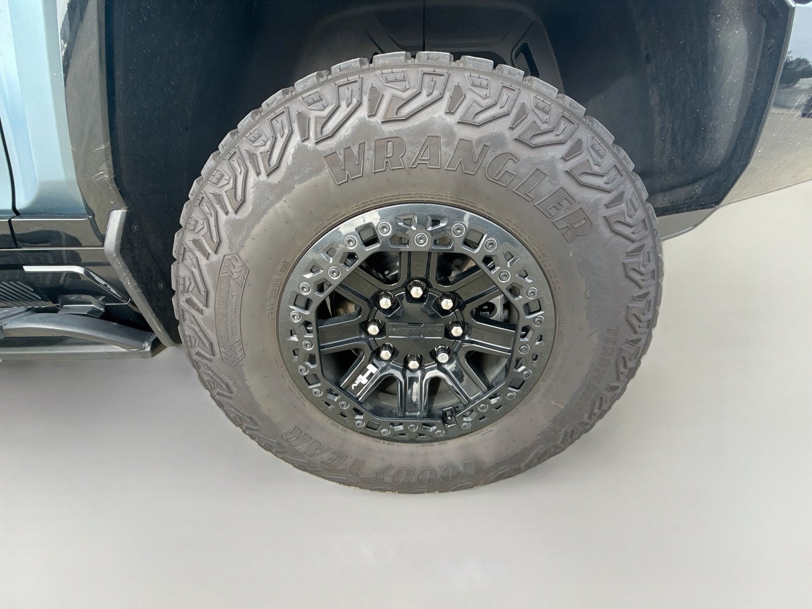 2024 GMC HUMMER EV SUV 3X OMEGA LIMITED EDITION