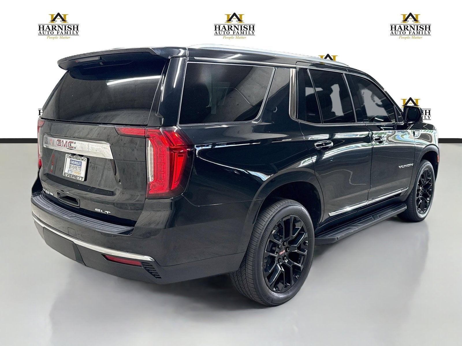 2022 GMC Yukon SLT