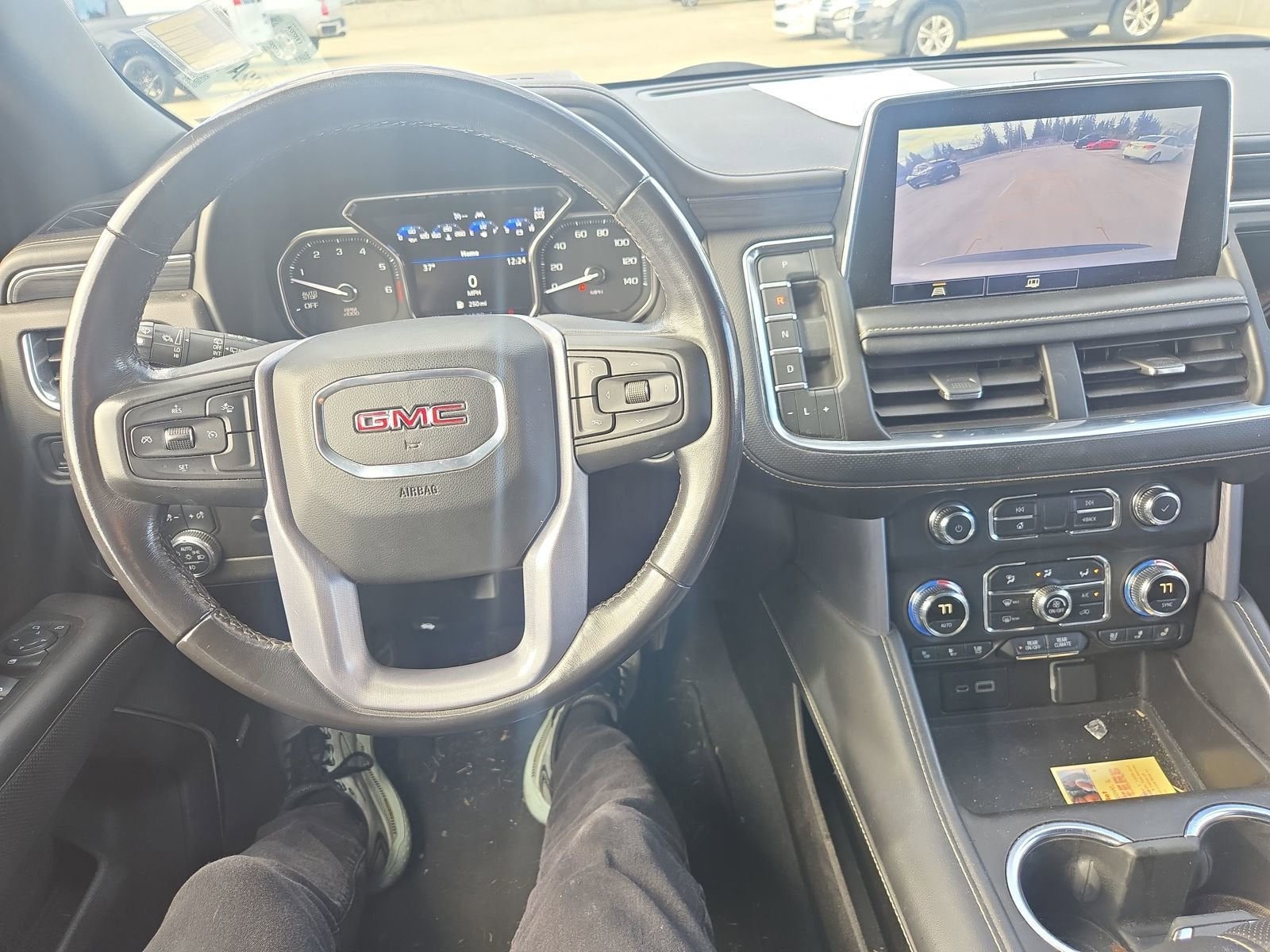 2021 GMC Yukon XL SLT