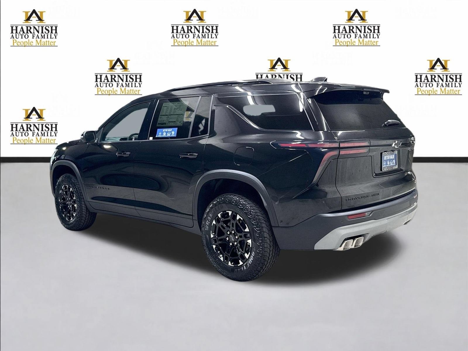 2027 Chevrolet Traverse Z71 - Photo 7