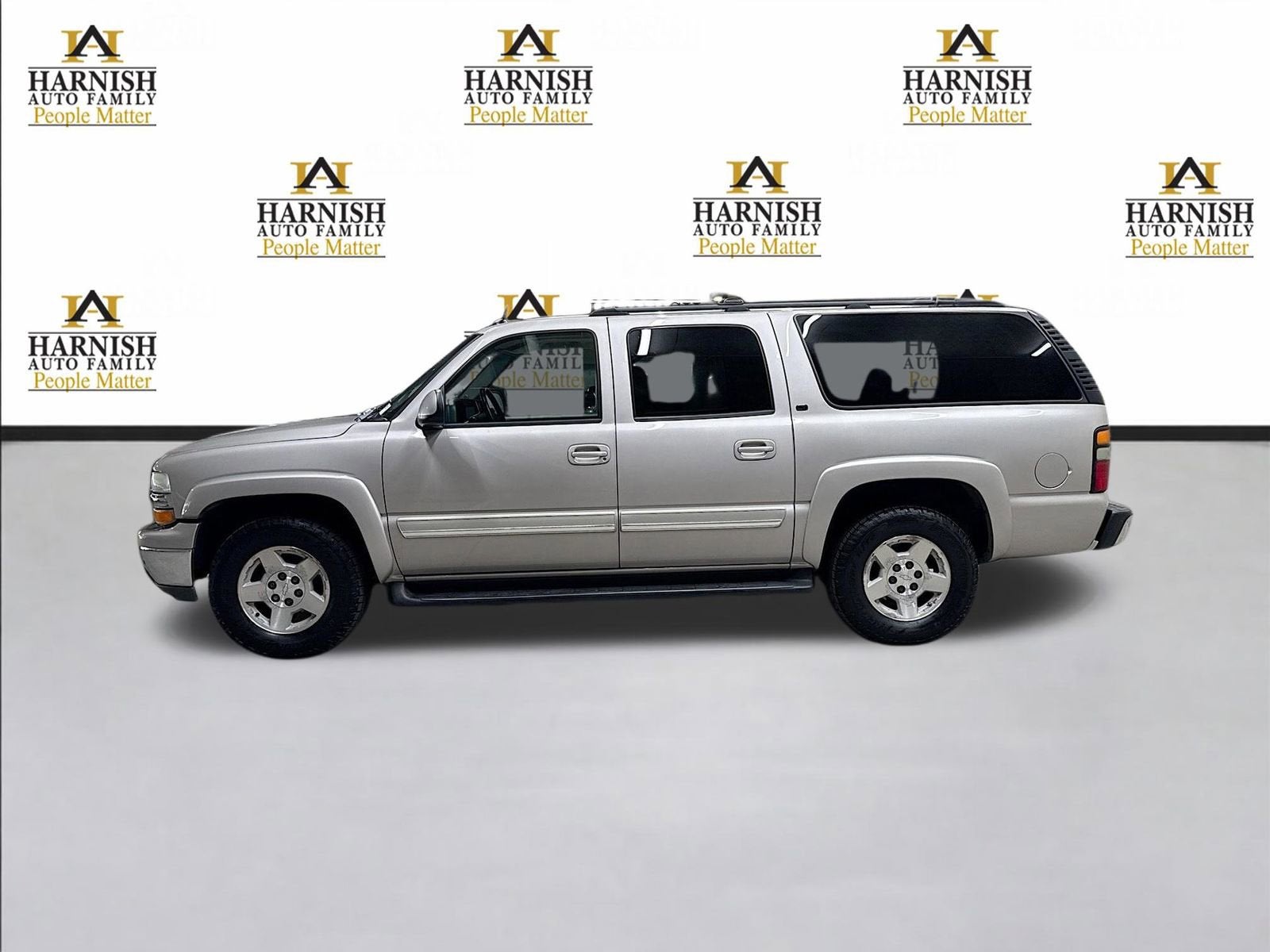 2004 Chevrolet Suburban LT