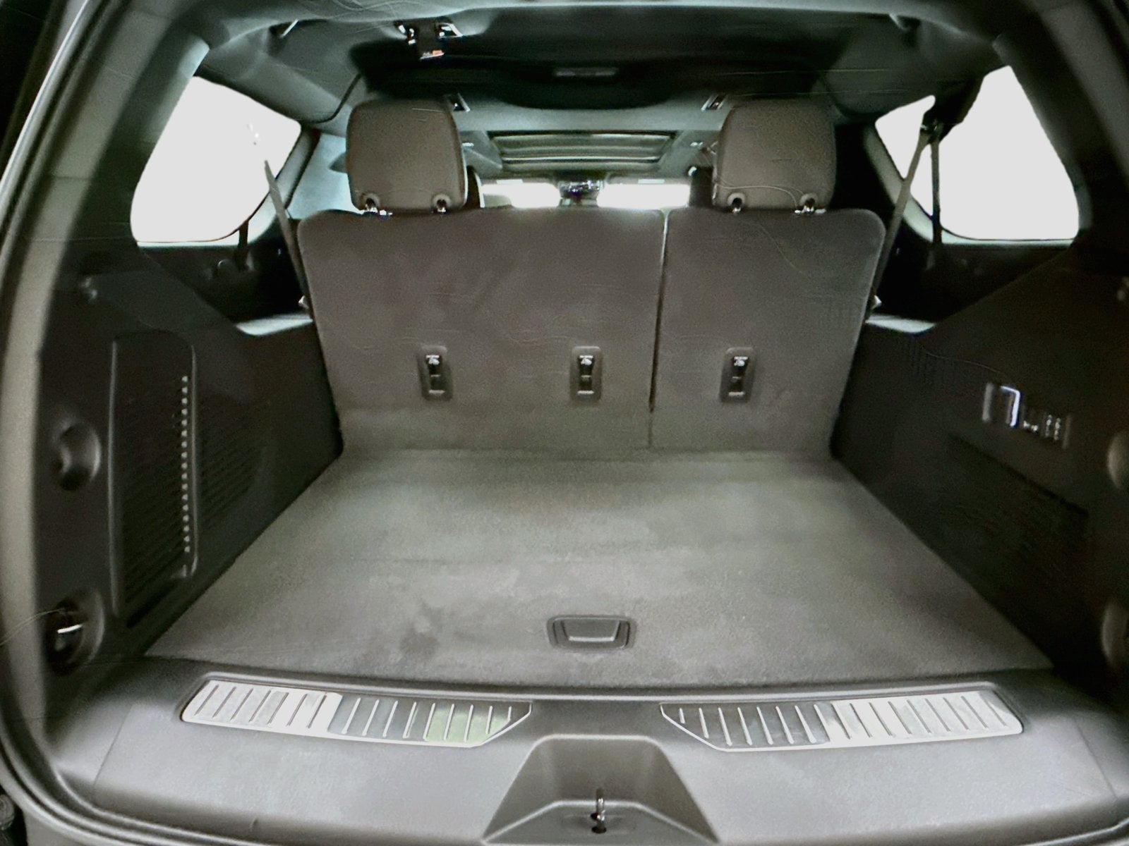 2027 Chevrolet Suburban RST