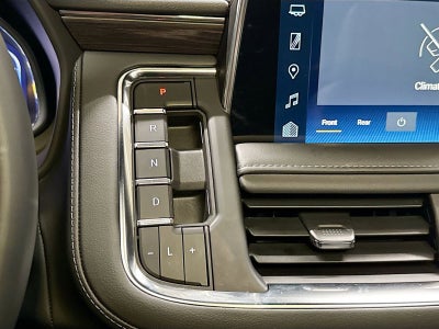2024 Chevrolet Suburban LT