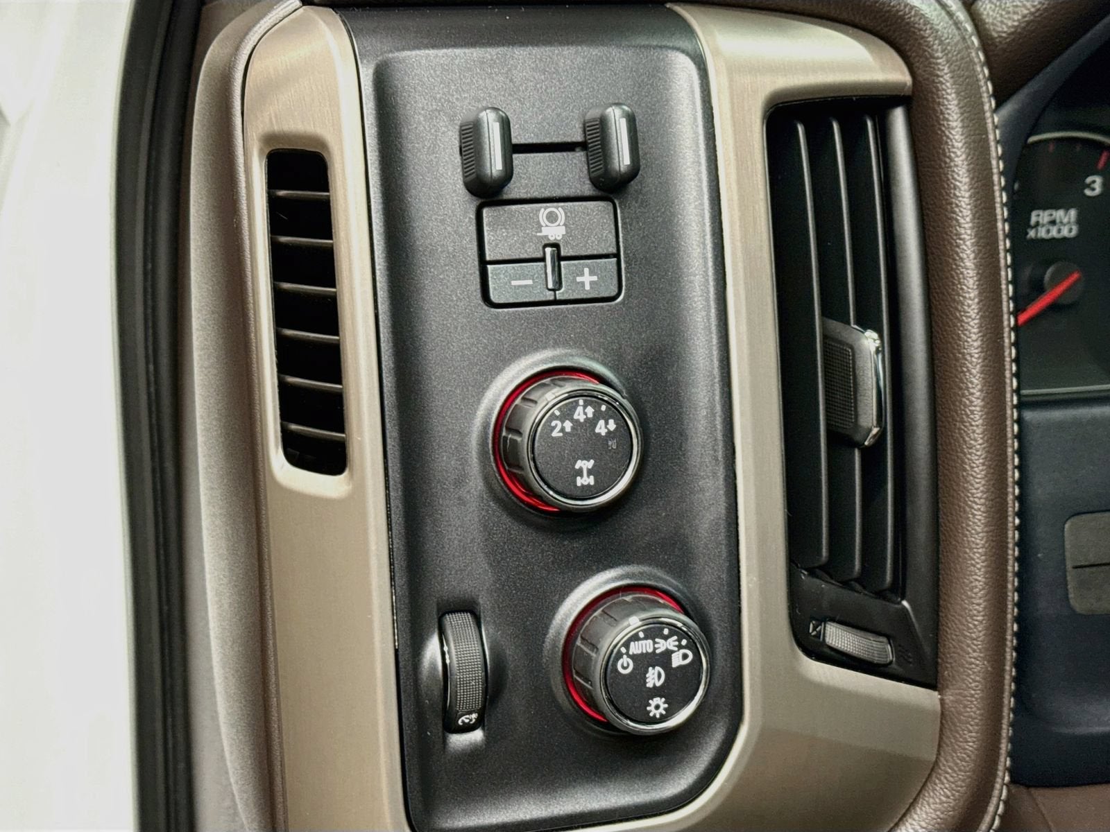 2015 GMC Sierra 3500 HD Denali