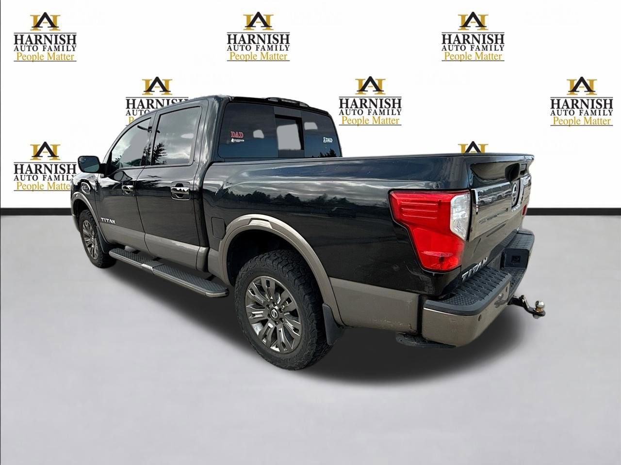 2017 Nissan TITAN Platinum Reserve