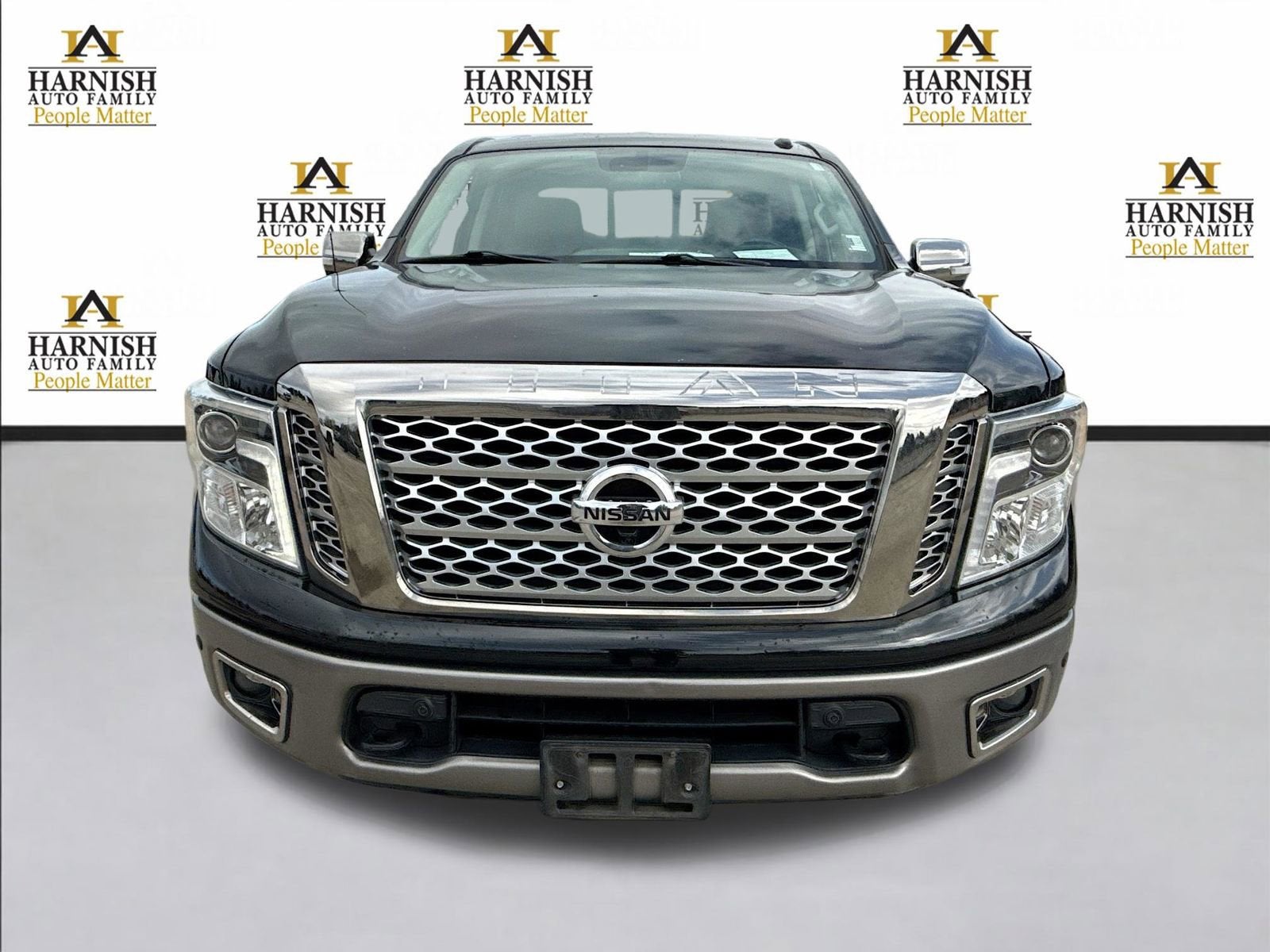 2017 Nissan TITAN Platinum Reserve