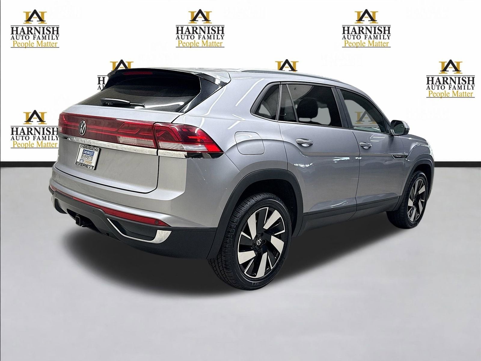 2024 Volkswagen Atlas Cross Sport 2.0T SE w/Technology