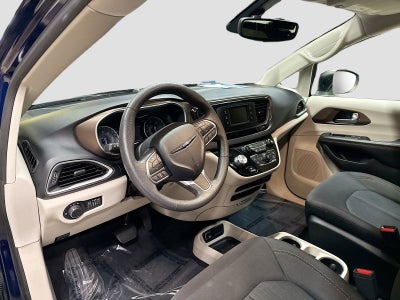 2017 Chrysler Pacifica LX