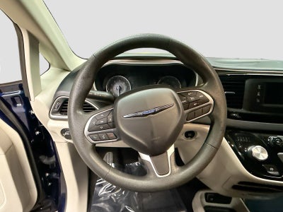 2017 Chrysler Pacifica LX