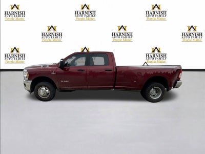 2023 RAM 3500 Big Horn Crew Cab 4x4 8' Box