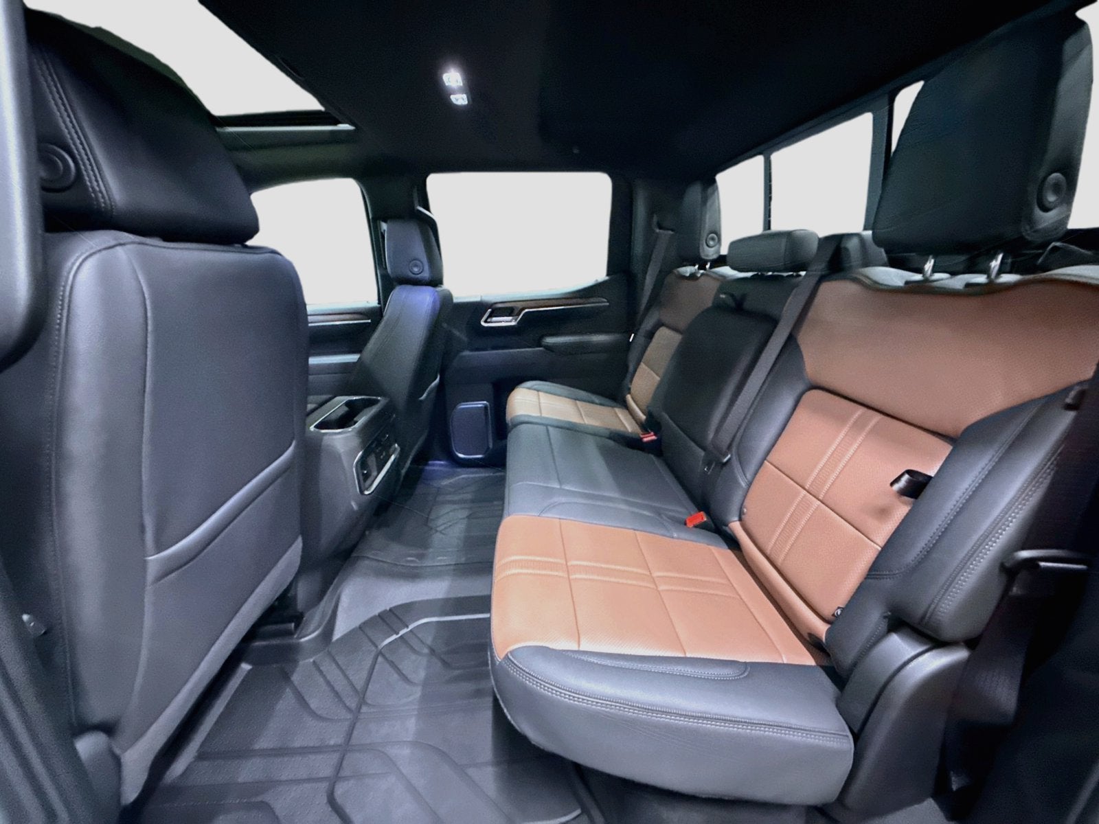 2026 Chevrolet Silverado 1500 High Country - Photo 29