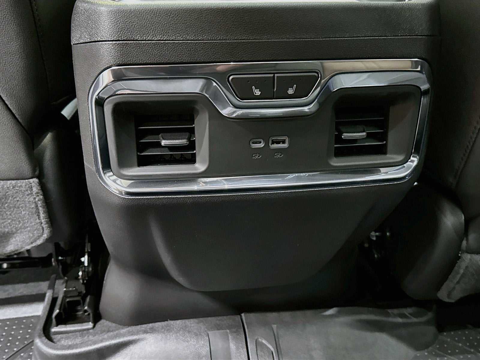 2026 Chevrolet Silverado 1500 High Country - Photo 30