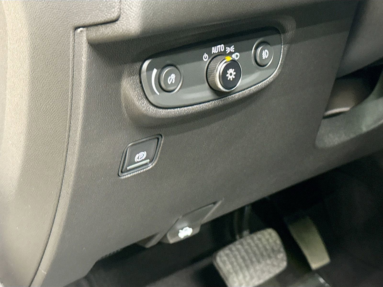 2022 GMC Terrain AT4