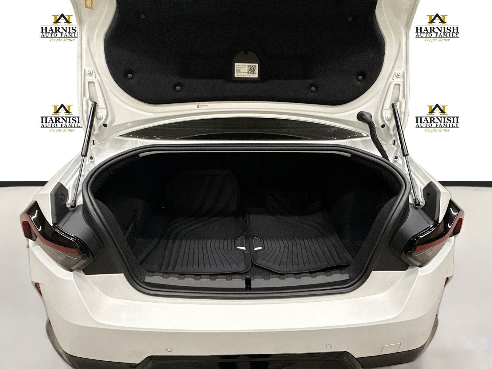 2024 BMW 230i xDrive