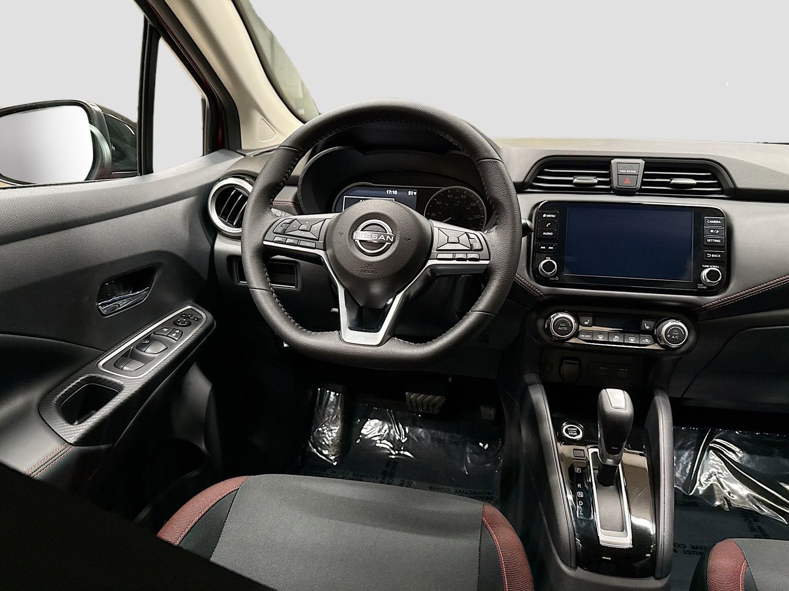 2025 Nissan Versa Sedan SR - Photo 24