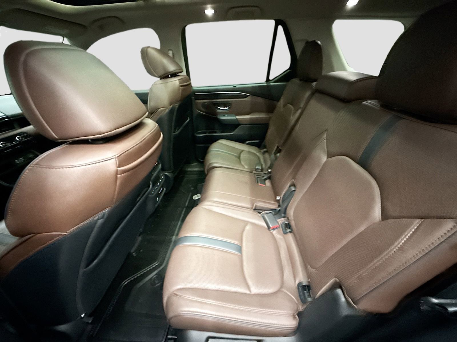 2023 Honda Pilot AWD Elite