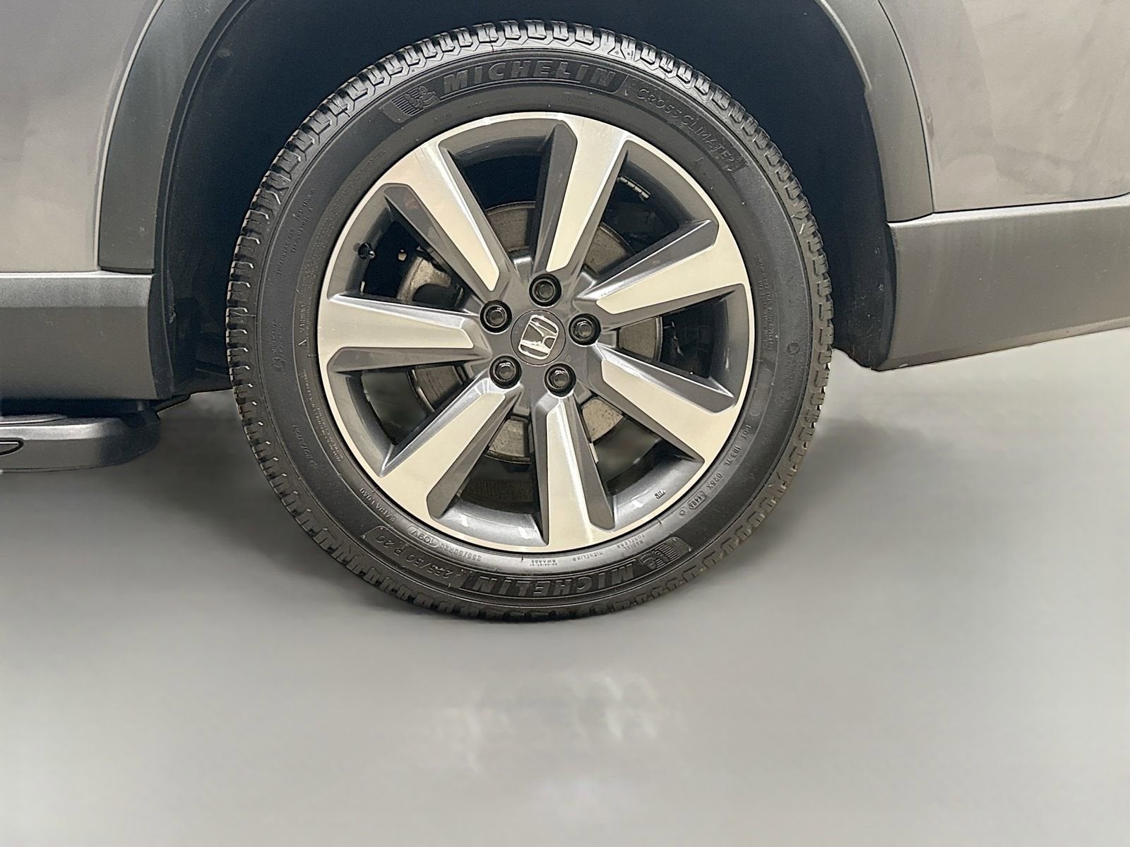 2023 Honda Pilot AWD Elite