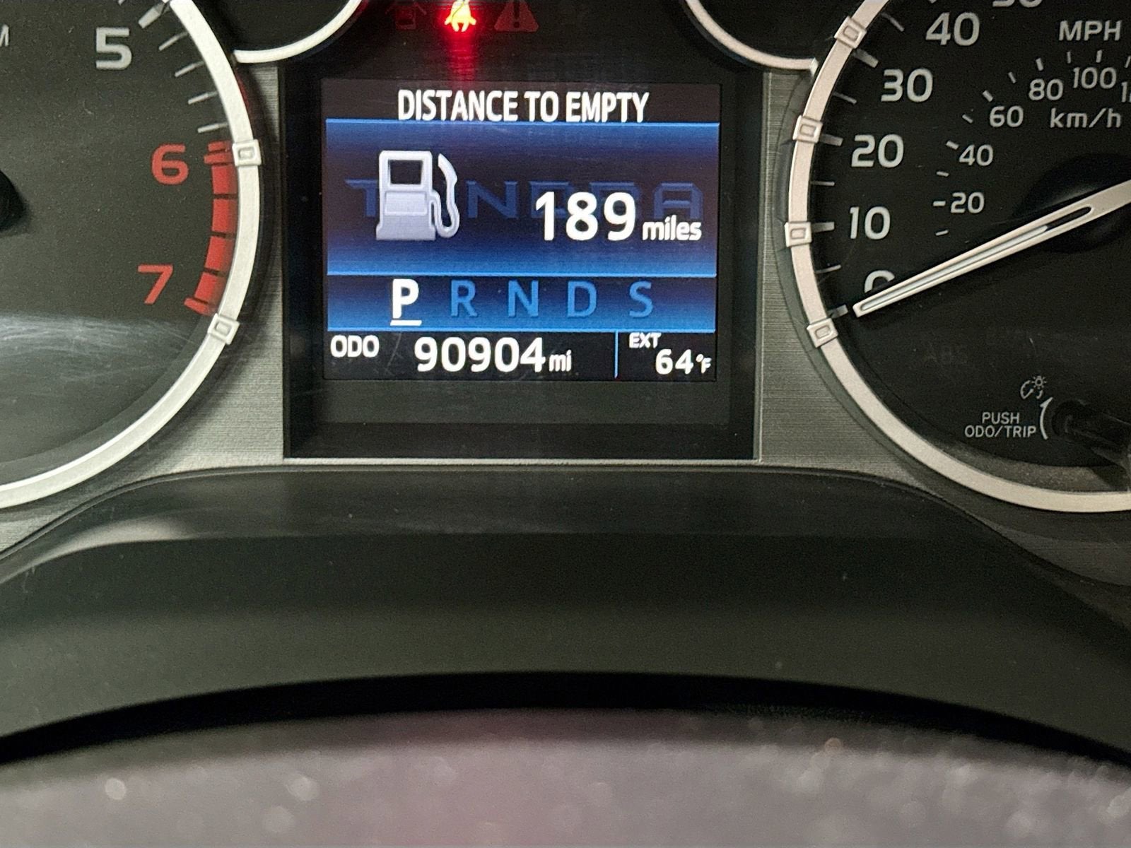 2017 Toyota Tundra SR5 5.7L V8