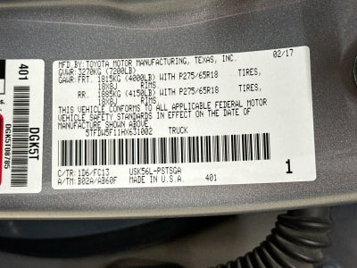2017 Toyota Tundra SR5 5.7L V8