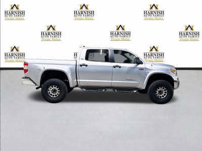 2017 Toyota Tundra SR5 5.7L V8