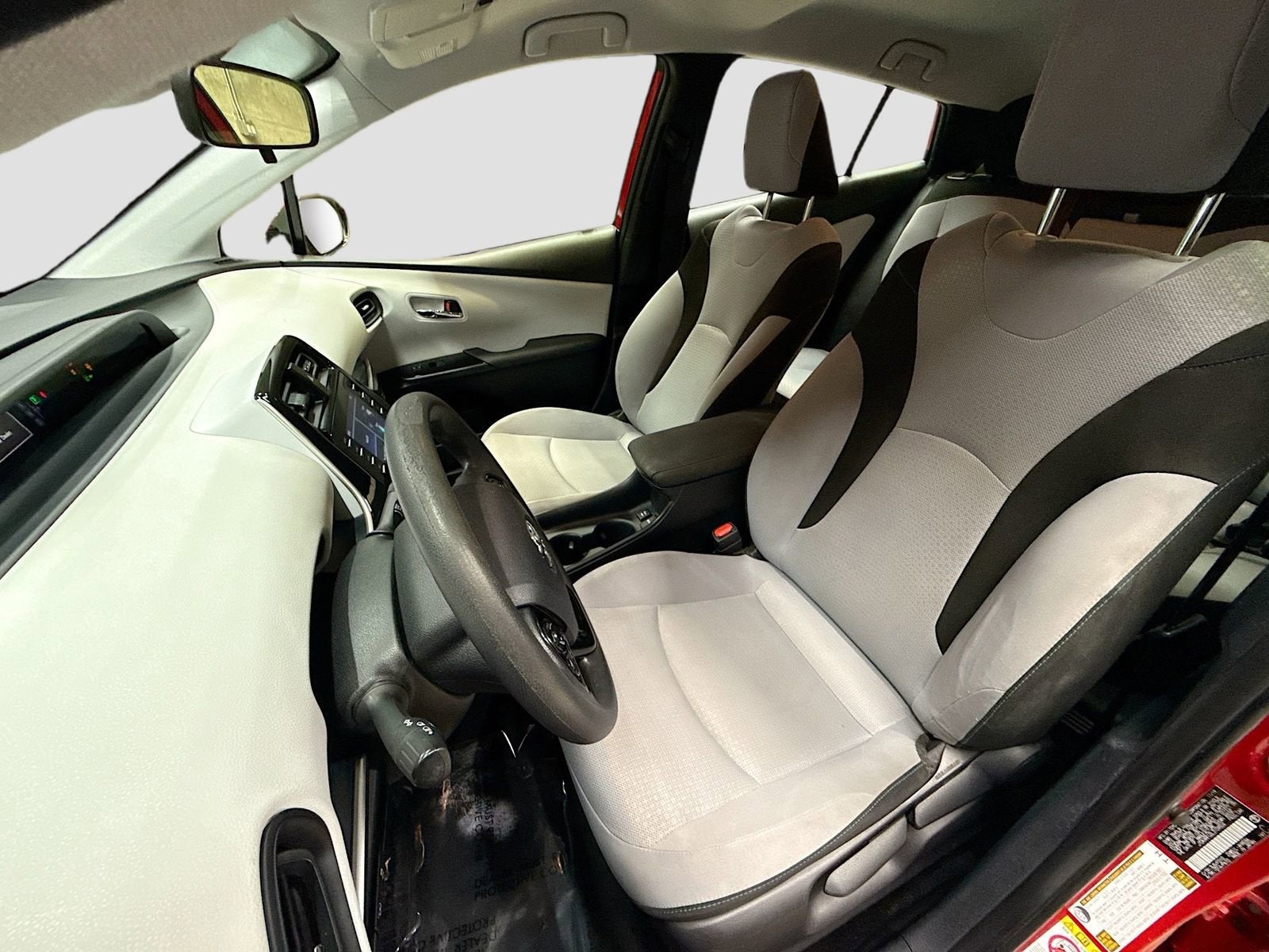 2020 Toyota Prius LE