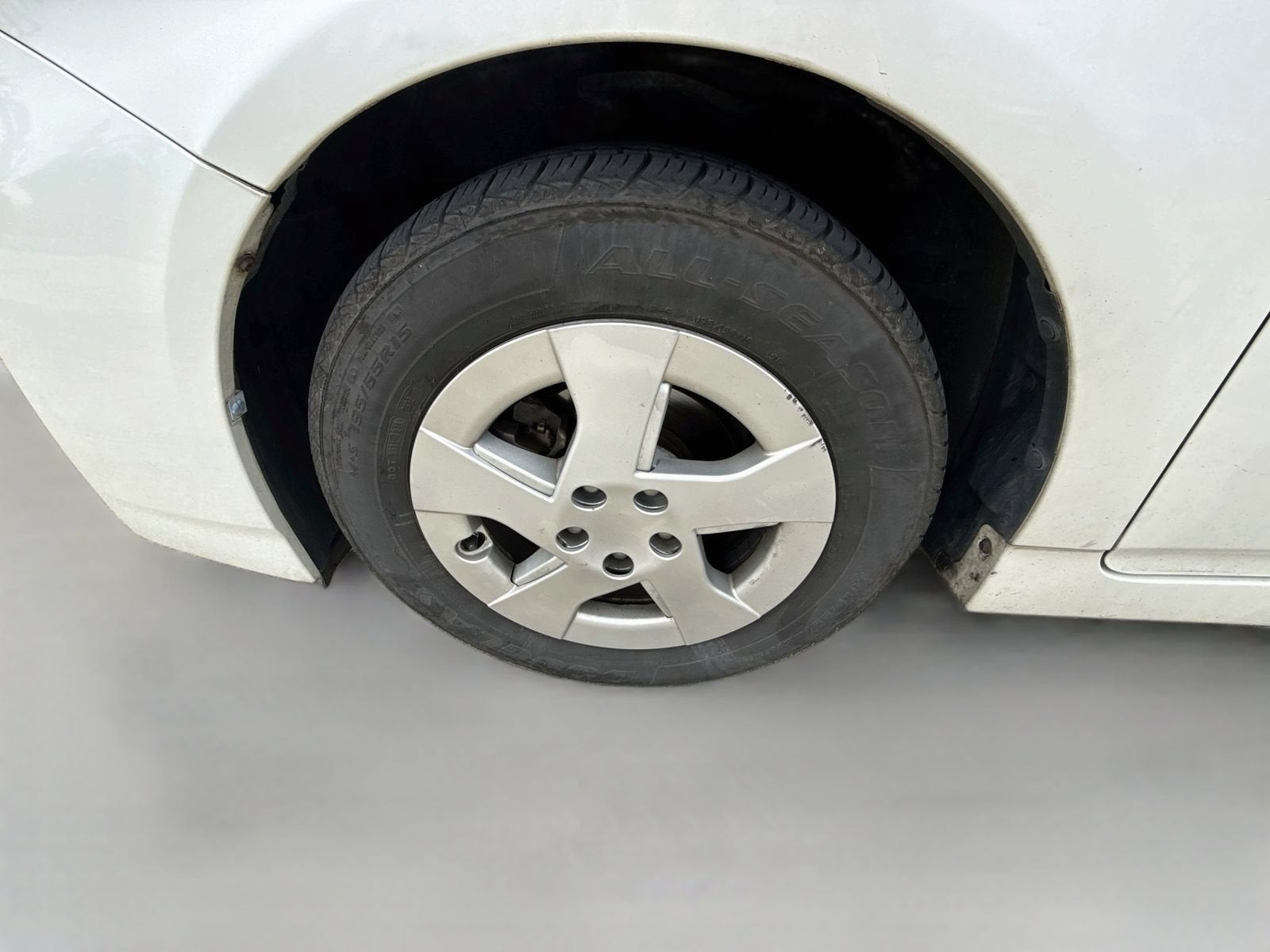 2011 Toyota Prius Three