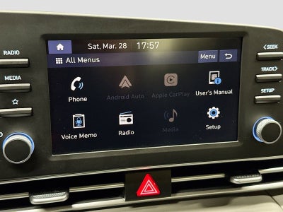 2023 Hyundai Elantra SE