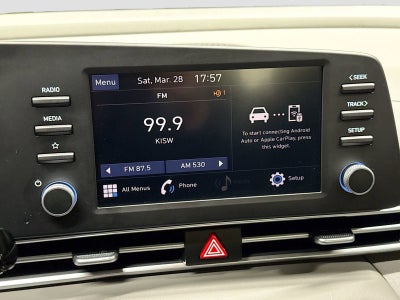 2023 Hyundai Elantra SE