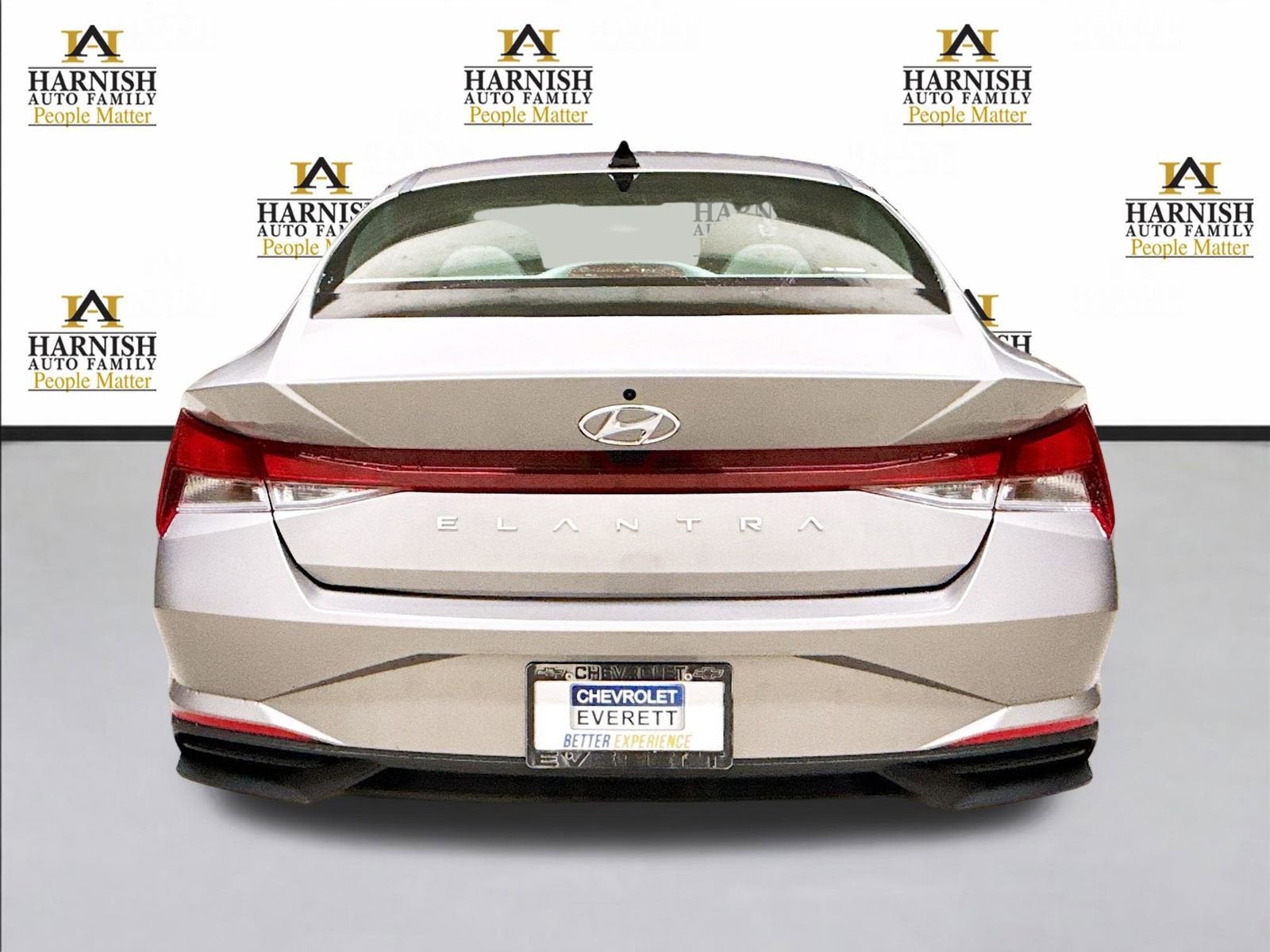 2023 Hyundai Elantra SE