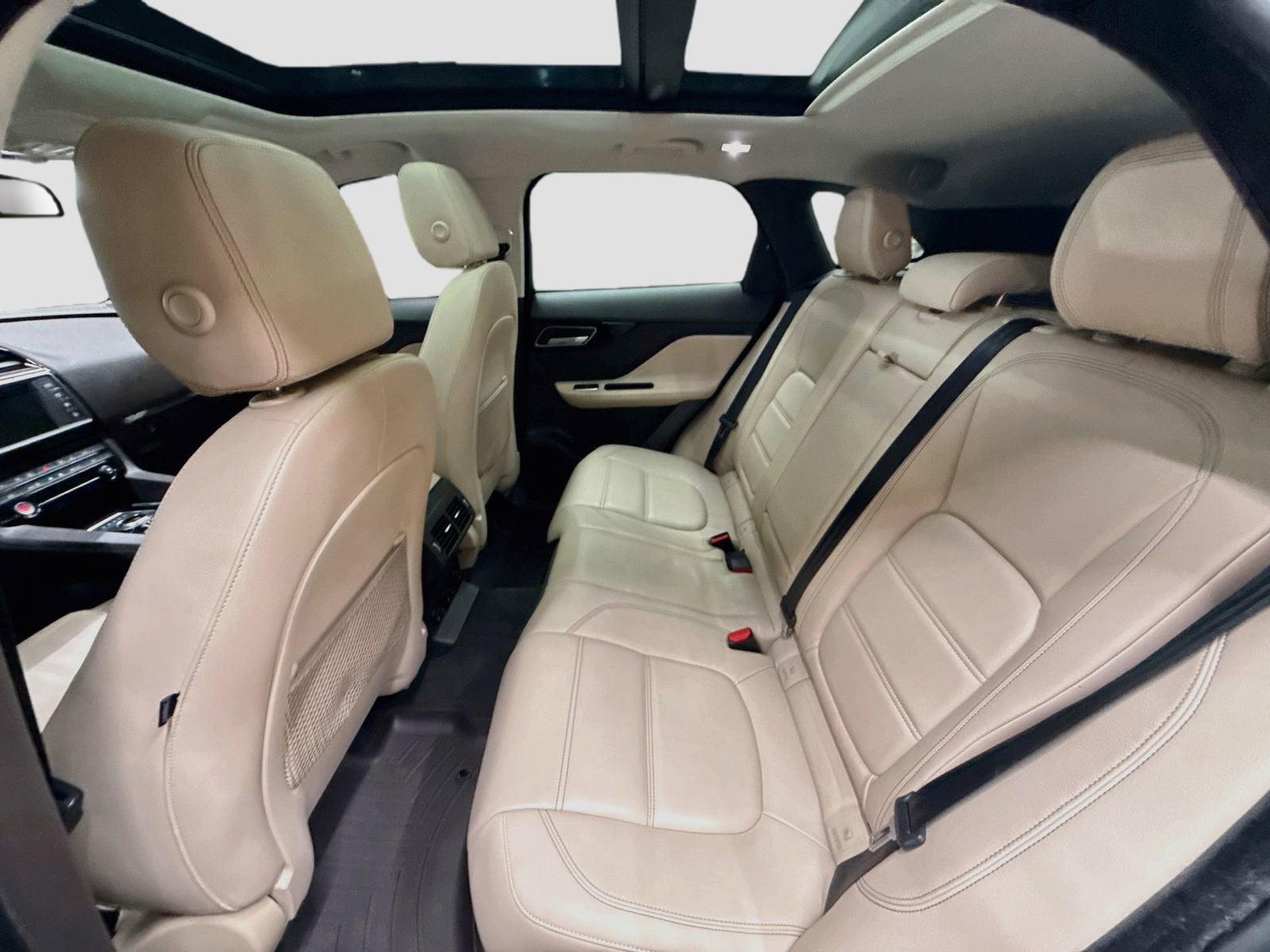 2018 Jaguar F-PACE 35t Prestige